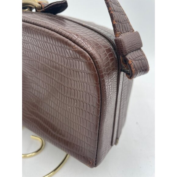 Brown Faux Leather Handbag by AMERICAN MODES Gold Clasp & Matching Coin Purse - Picture 13 of 14